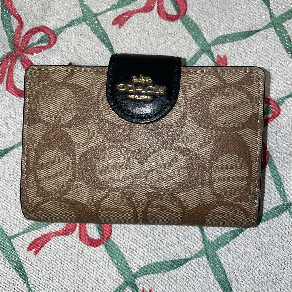 Coach wallet, brown